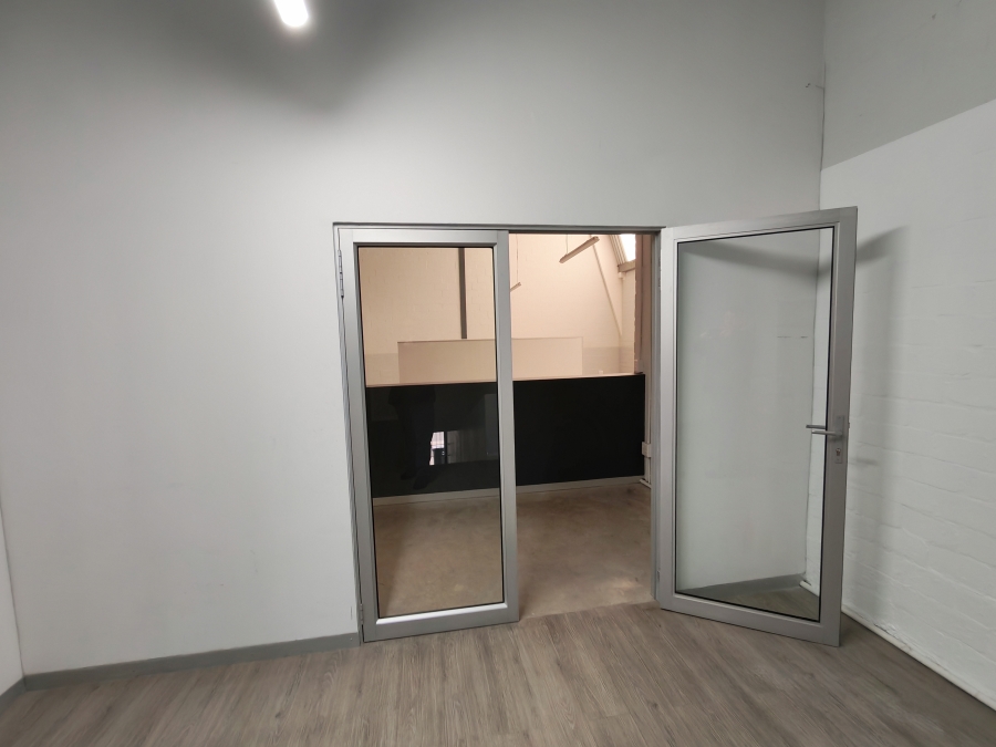 To Let Commercial Property for Rent in Firgrove Western Cape